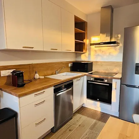 Rez-de-jardin A 5 Minutes De La Appartement *